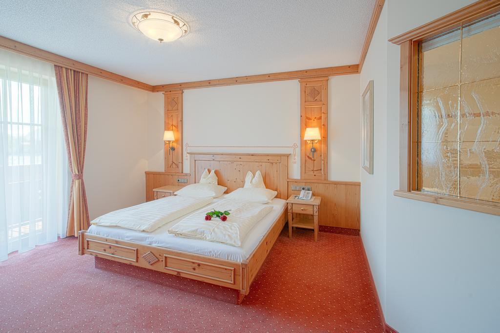 Landhaus Gruenau Wals-Siezenheim Стая снимка